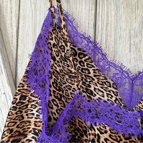Victoria’s Secret Leopard Print Lace Trim Camisole - Picture 5 of 14